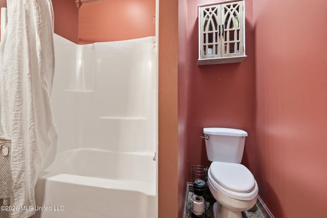 141 Caldwell Avenue, Biloxi, MS 39530