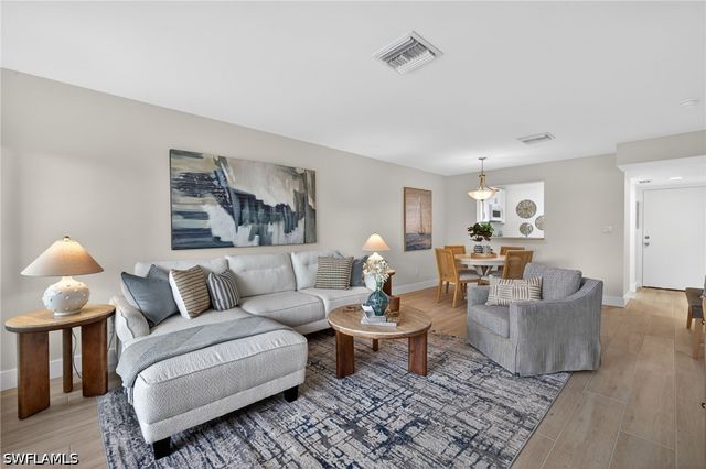 6220 Augusta DR 415, Fort Myers, FL 33907