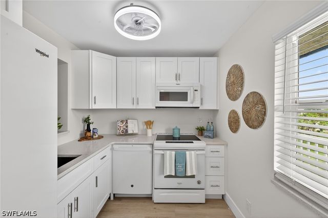 6220 Augusta DR 415, Fort Myers, FL 33907