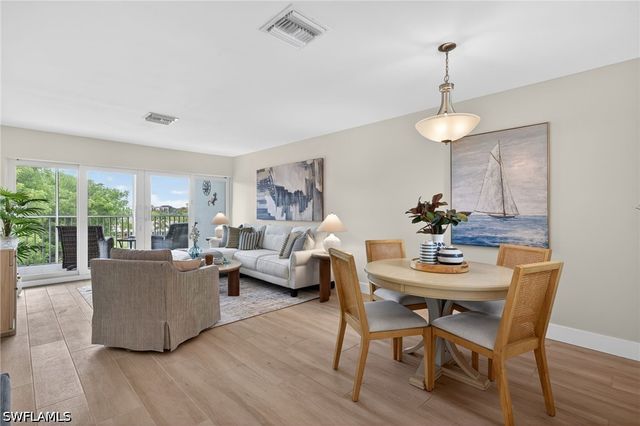 6220 Augusta DR 415, Fort Myers, FL 33907
