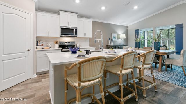 142 GREENWOOD Drive, Palm Coast, FL 32137