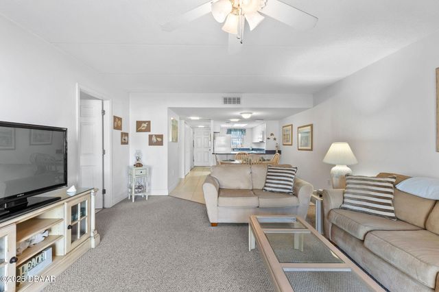 2626 S Atlantic Ave Apt 108, Daytona Beach Shores, FL 32118