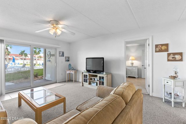 2626 S Atlantic Ave Apt 108, Daytona Beach Shores, FL 32118