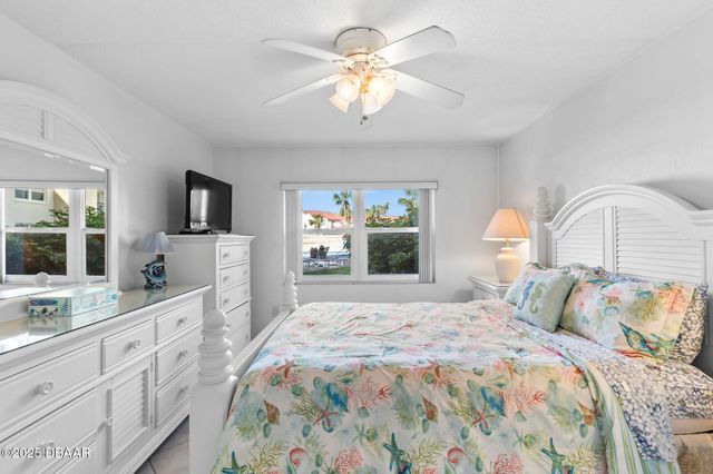2626 S Atlantic Ave Apt 108, Daytona Beach Shores, FL 32118