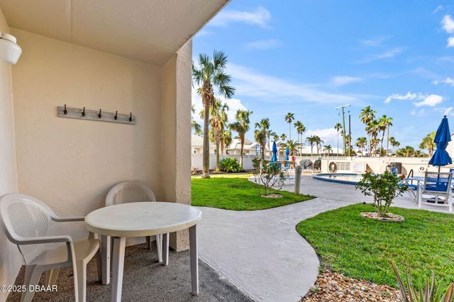 2626 S Atlantic Ave Apt 108, Daytona Beach Shores, FL 32118