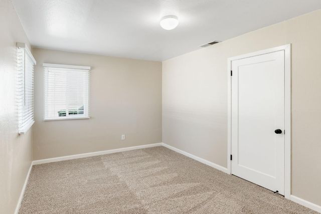 7080 21st Ave, Sacramento, CA 95820