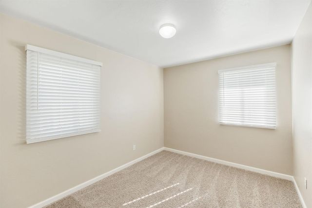 7080 21st Ave, Sacramento, CA 95820