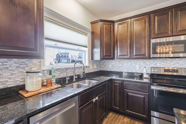 562 Seapines Lane, Marysville, OH 43040