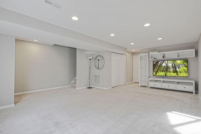 562 Seapines Lane, Marysville, OH 43040