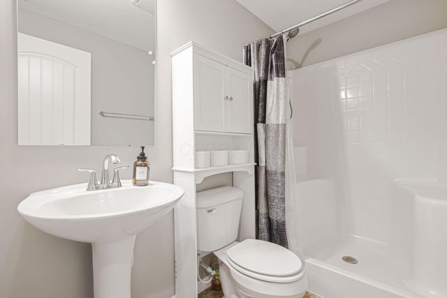 562 Seapines Lane, Marysville, OH 43040