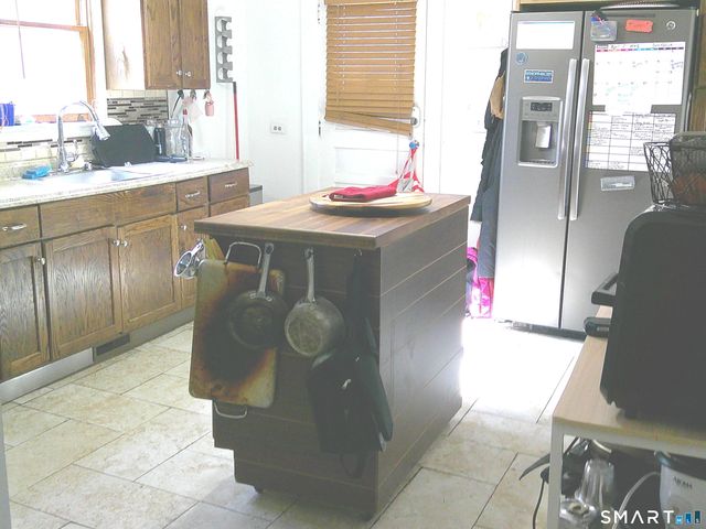 10 Graham Street, Stratford, CT 06615