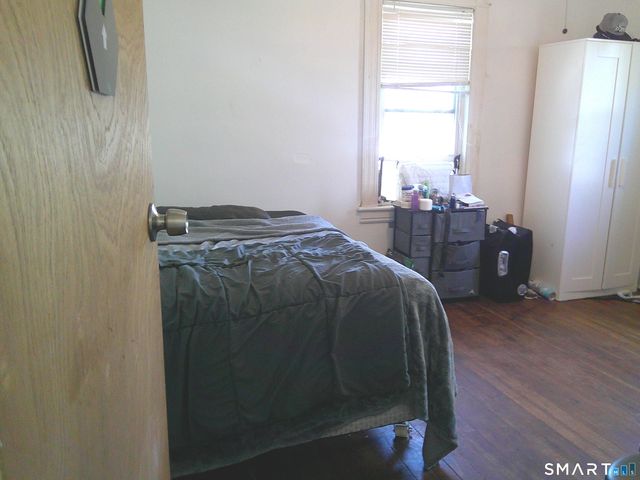 10 Graham Street, Stratford, CT 06615