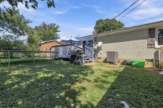 310 Center Street, Lawrenceburg, KY 40342