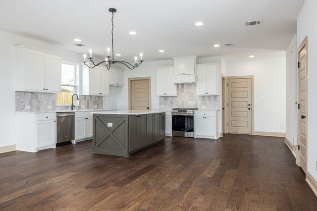 7636 Trailridge Drive, Fort Worth, TX 76179