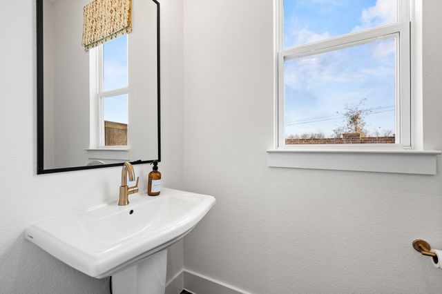 101 Chestnut Street, Celina, TX 75009