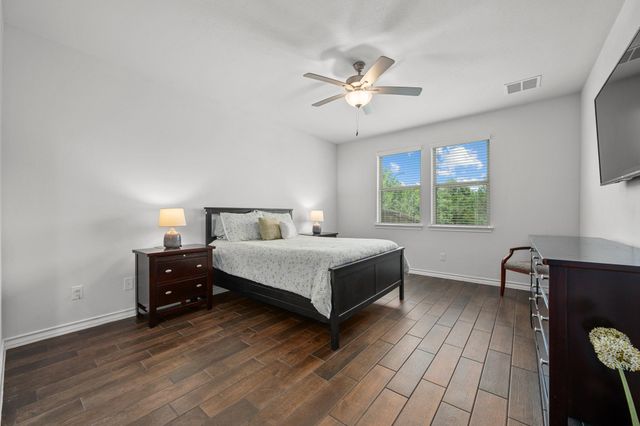 621 Limestone RD, Liberty Hill, TX 78642