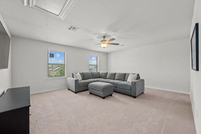 621 Limestone RD, Liberty Hill, TX 78642