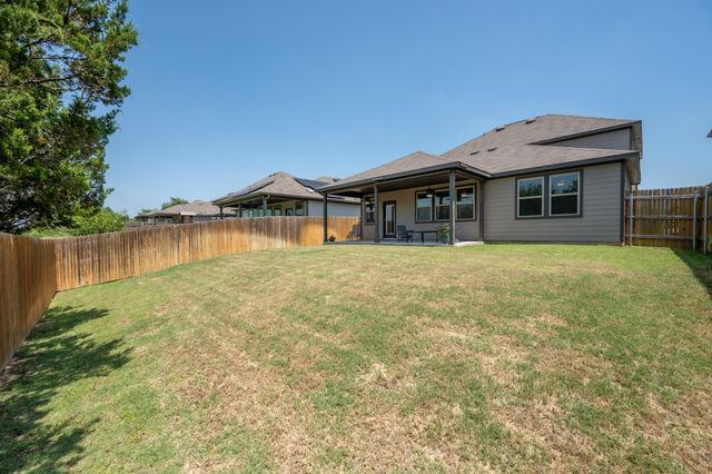 621 Limestone RD, Liberty Hill, TX 78642