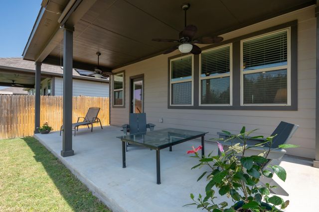 621 Limestone RD, Liberty Hill, TX 78642