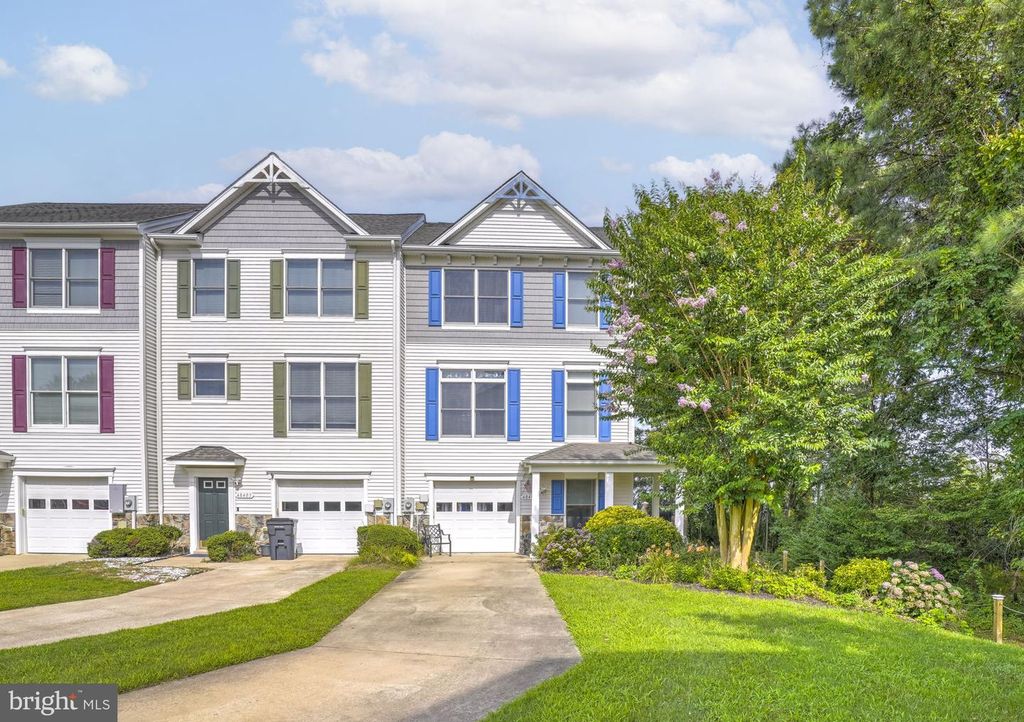 48403 SUNBURST DR, Lexington Park, MD 20653