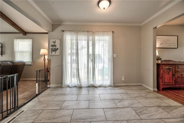 316 Springdale Street, Bonner Springs, KS 66012