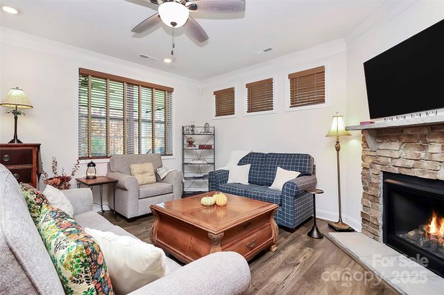 163 Hanks Bluff Drive, Mooresville, NC 28117