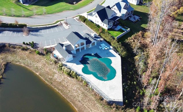 163 Hanks Bluff Drive, Mooresville, NC 28117