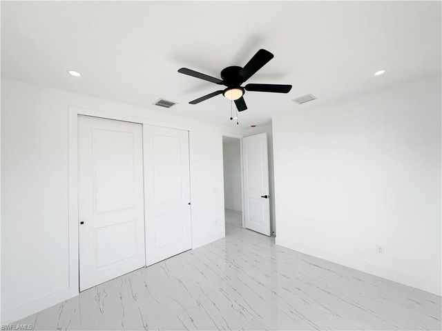 4412-4414 14th ST SW, Lehigh Acres, FL 33979