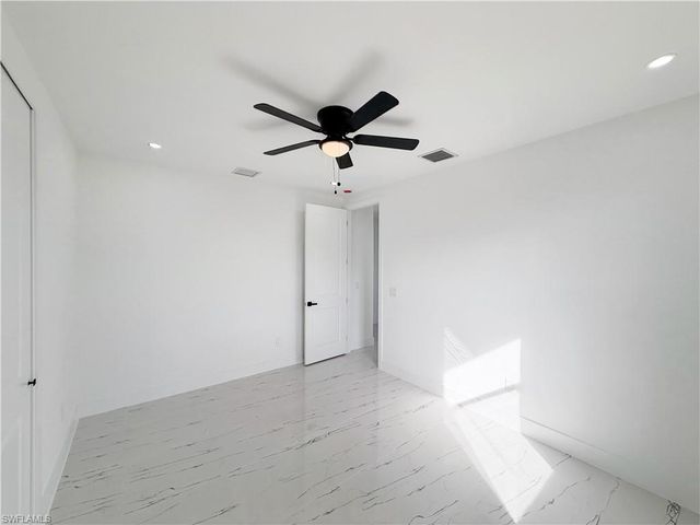 4412-4414 14th ST SW, Lehigh Acres, FL 33979