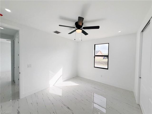 4412-4414 14th ST SW, Lehigh Acres, FL 33979