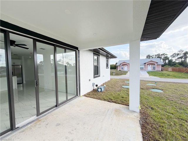 4412-4414 14th ST SW, Lehigh Acres, FL 33979