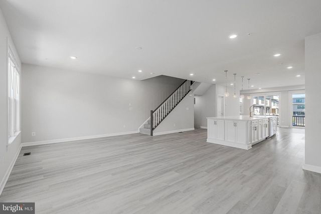 22266 PHILANTHROPIC DR, Ashburn, VA 20148