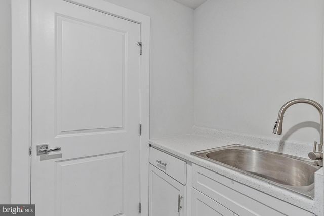 22266 PHILANTHROPIC DR, Ashburn, VA 20148