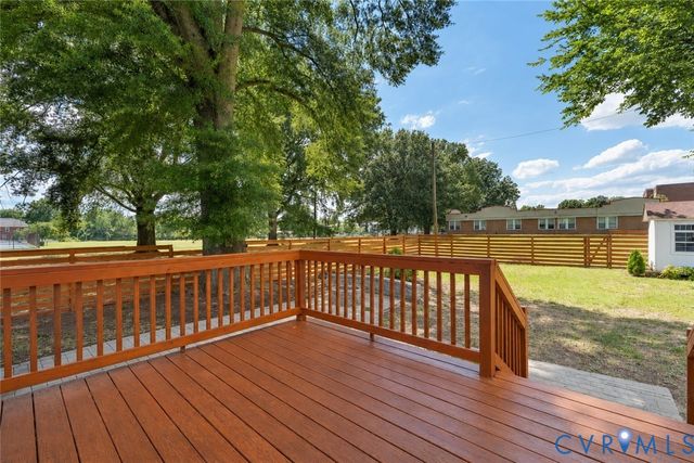 804 N 37th St, Richmond, VA 23223