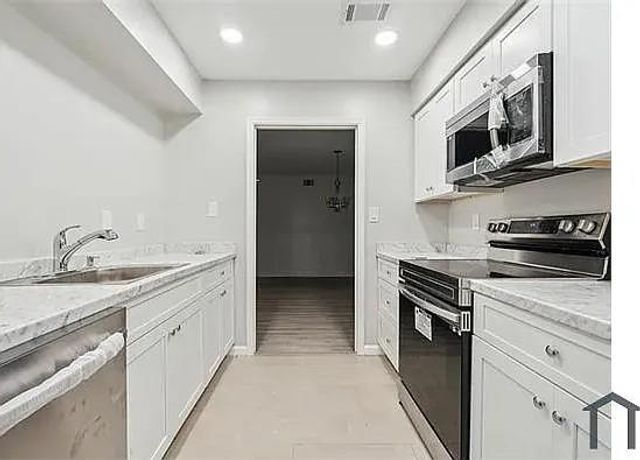2920 Parc Lorraine, Lithonia, GA 30038