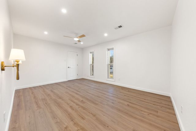 2317 Gibbs Williams Circle, Dallas, TX 75224