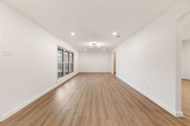 2317 Gibbs Williams Circle, Dallas, TX 75224