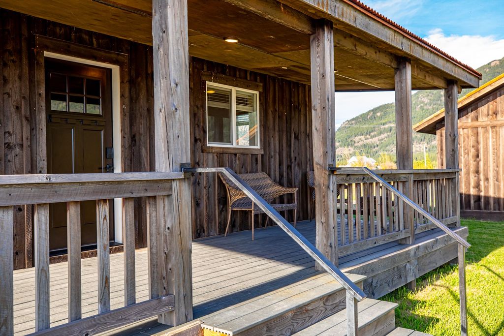 916 Jensen Road, Columbia Falls, MT 59912 photo 8