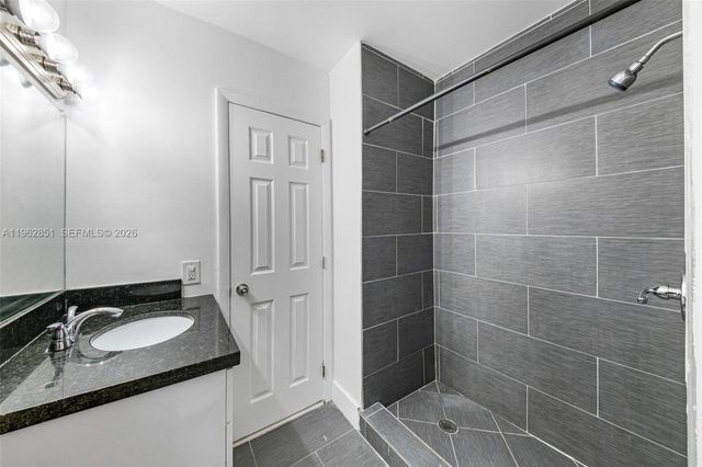 740 81st St 2, Miami Beach, FL 33141