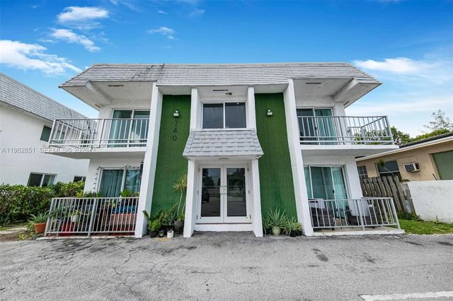 740 81st St 2, Miami Beach, FL 33141