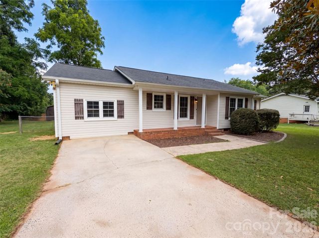507 Texas Trail, Dallas, NC 28034