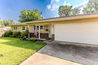 1304 N Tillotson Avenue, Muncie, IN 47304