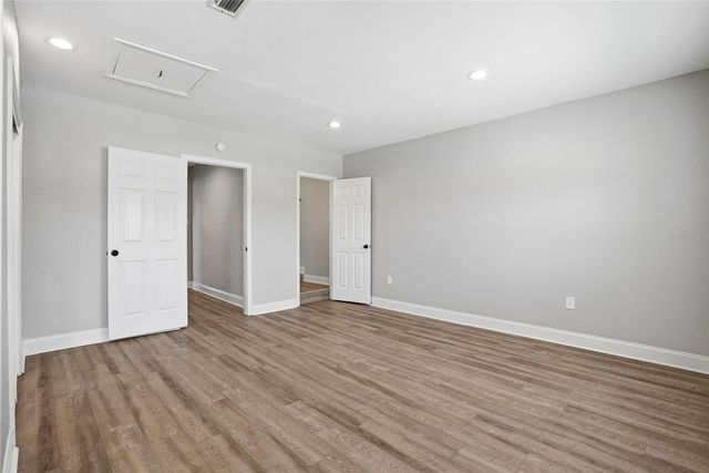 6460 33RD AVENUE N, St Petersburg, FL 33710