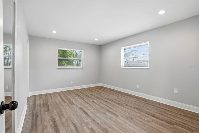 6460 33RD AVENUE N, St Petersburg, FL 33710