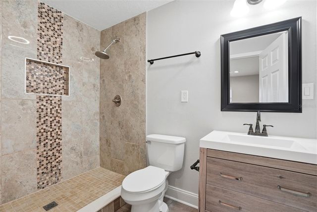 6460 33RD AVENUE N, St Petersburg, FL 33710