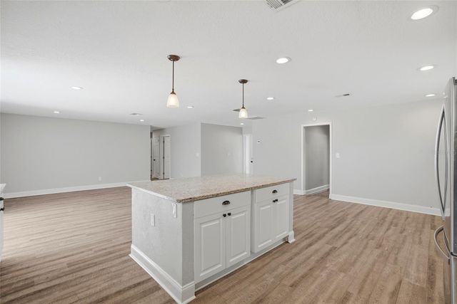 6460 33RD AVENUE N, St Petersburg, FL 33710