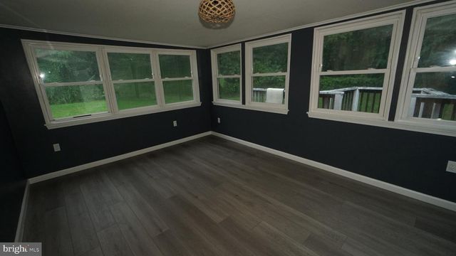 540 WESTERN AVE, Bristol, PA 19007