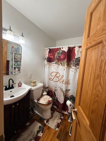 525 Laurel Avenue, Romeoville, IL 60446