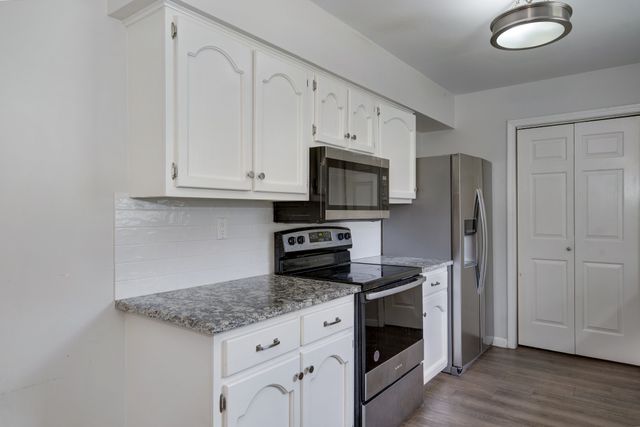 2041 Phillips St, Lewisburg, TN 37091