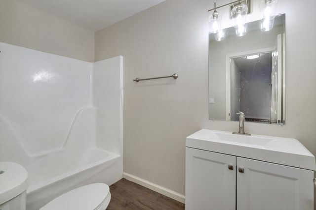 2041 Phillips St, Lewisburg, TN 37091